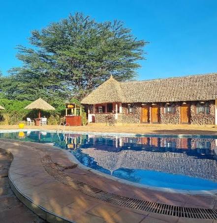 Premium Safari Stay